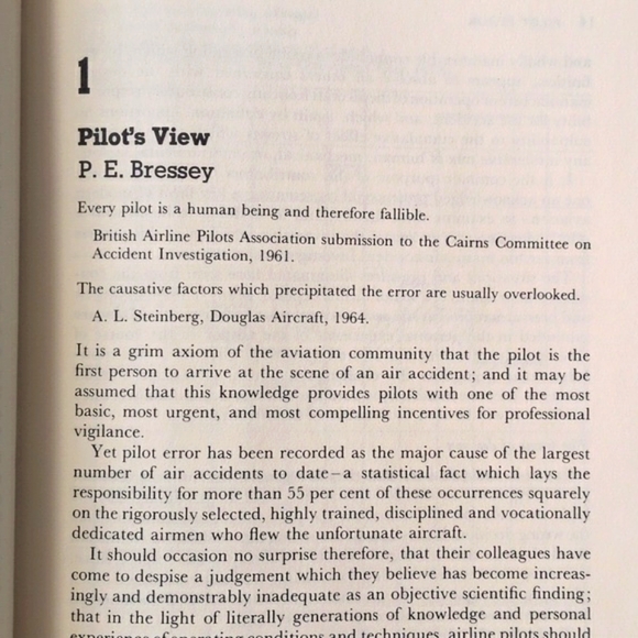 Pilot Error: A Professional Study of Contributory Factors - 1976 - Picture 10 of 16